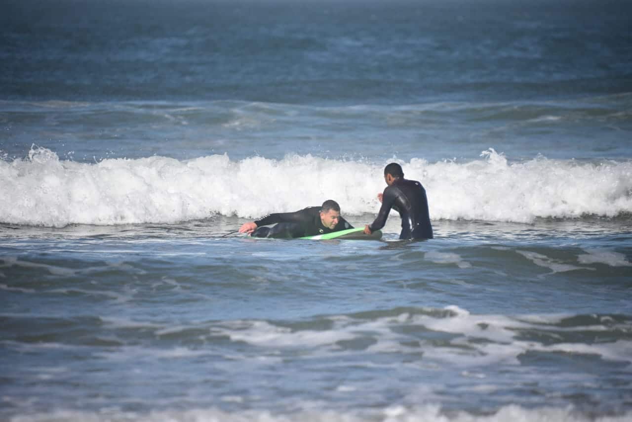 a beginner surfer learn how to surf in agadir with a surf lesson
